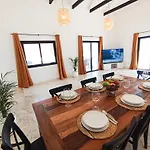 Surf Dream Villa